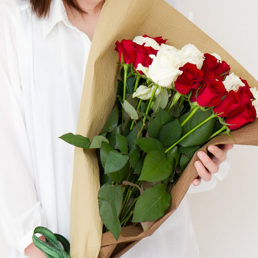 農家直送 金婚式 銀婚式に贈るバラの花束10本 プレゼント