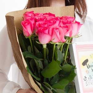【農家直送 結婚記念日に贈るバラの花束10本〜】